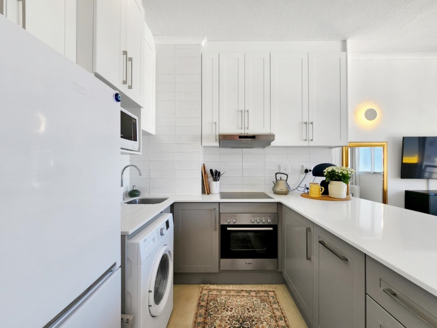 To Let 1 Bedroom Property for Rent in Cape Town City Centre Western Cape